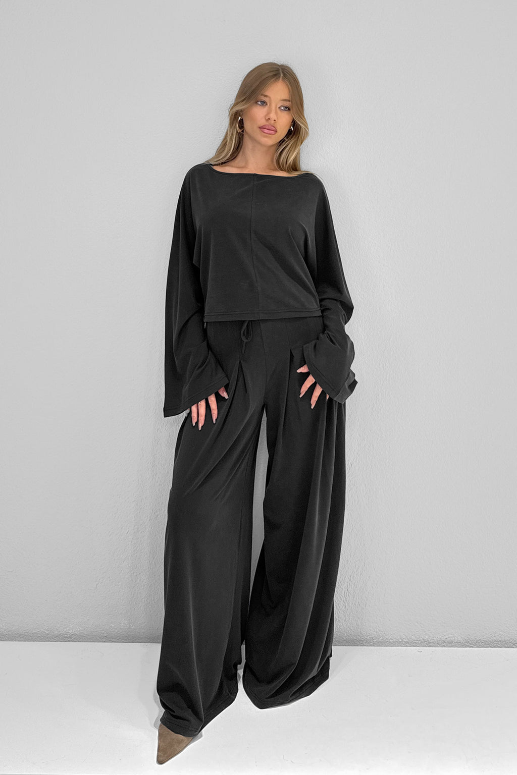 M2116 Bol Paça Pantolon
