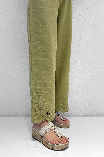 Renk: Olive | Paça Nakışlı Pantolon