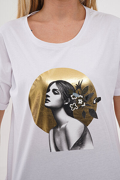 Renk: Beyaz | Çiçek Saçlı Kadın Figür Baskılı Tshirt