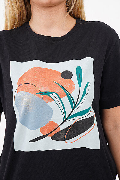 Renk: Siyah | Pastel Çiçek Baskılı Tshirt