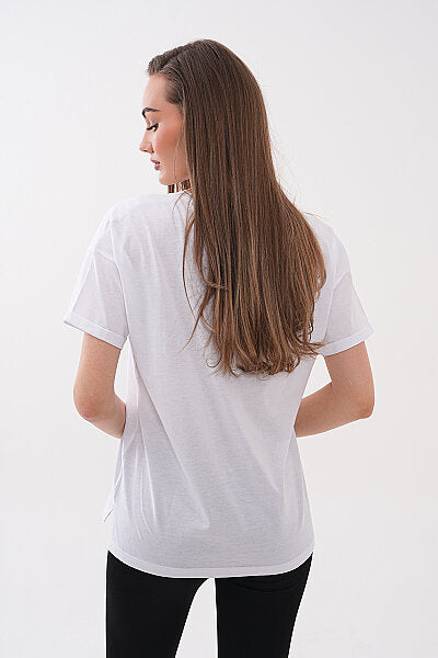 Renk: Beyaz | Dört Çiçek Blok Baskılı Tshirt