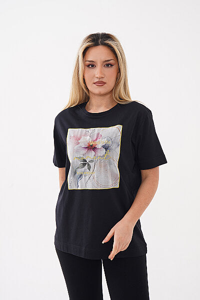 Renk: Siyah | Tiving In The Moment Tshirt