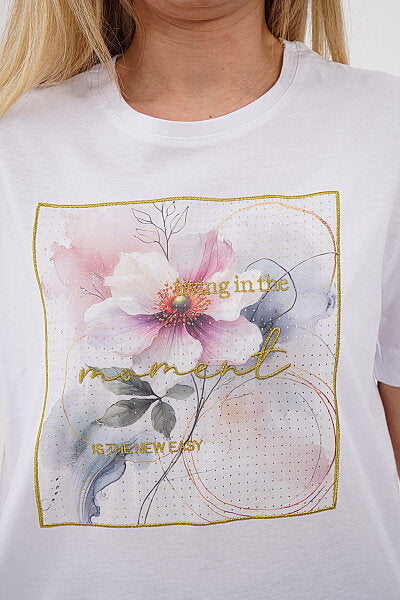 Renk: Beyaz | Tiving In The Moment Tshirt
