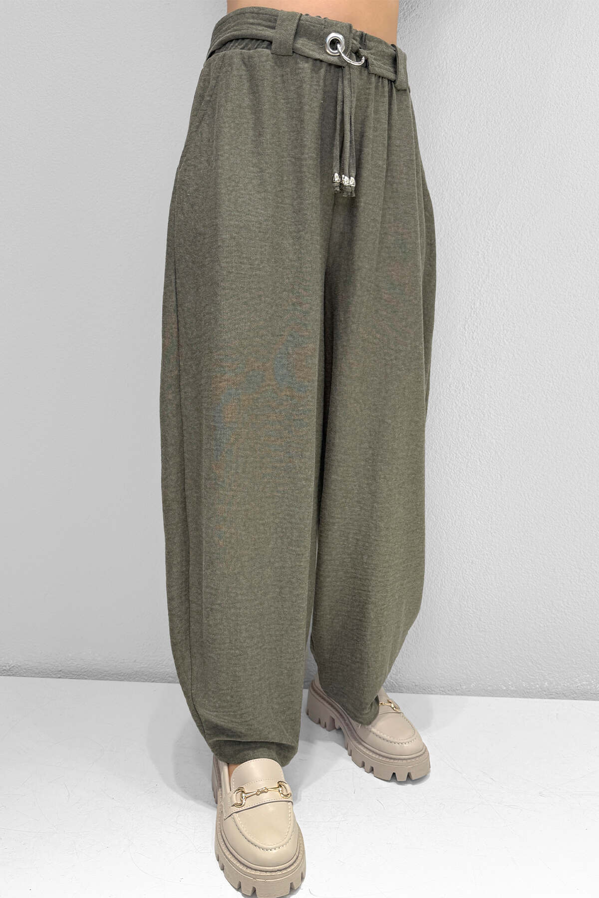 M2109 Bol Paça Pantolon