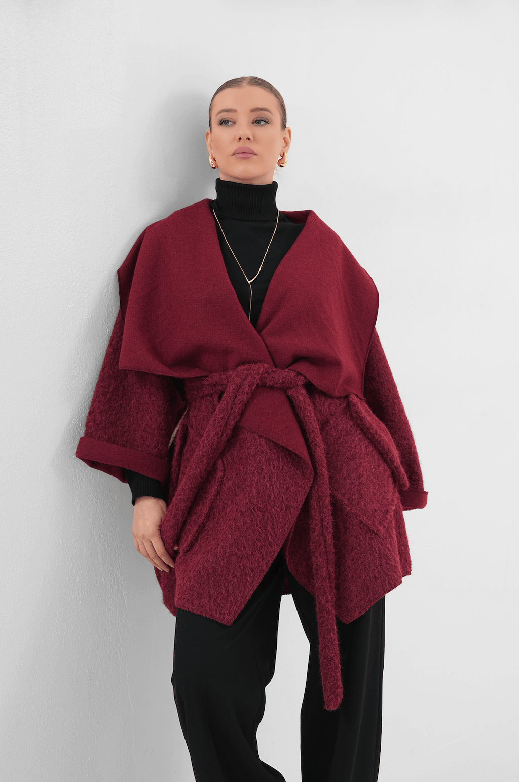 Renk: Bordo | Geniş Yaka Kuşaklı Kaşe Hırka