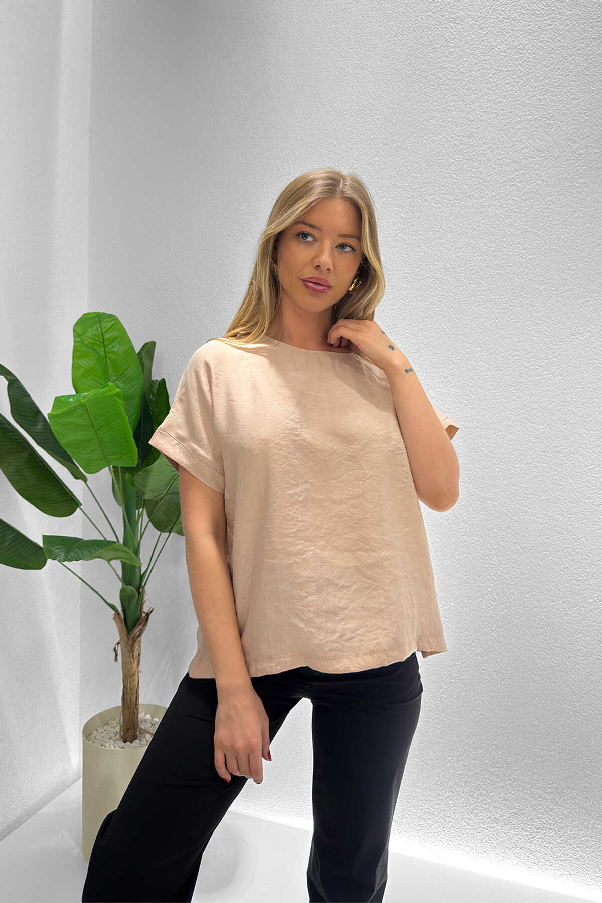 Renk: Bej | Kayık Yaka Modal Bluz