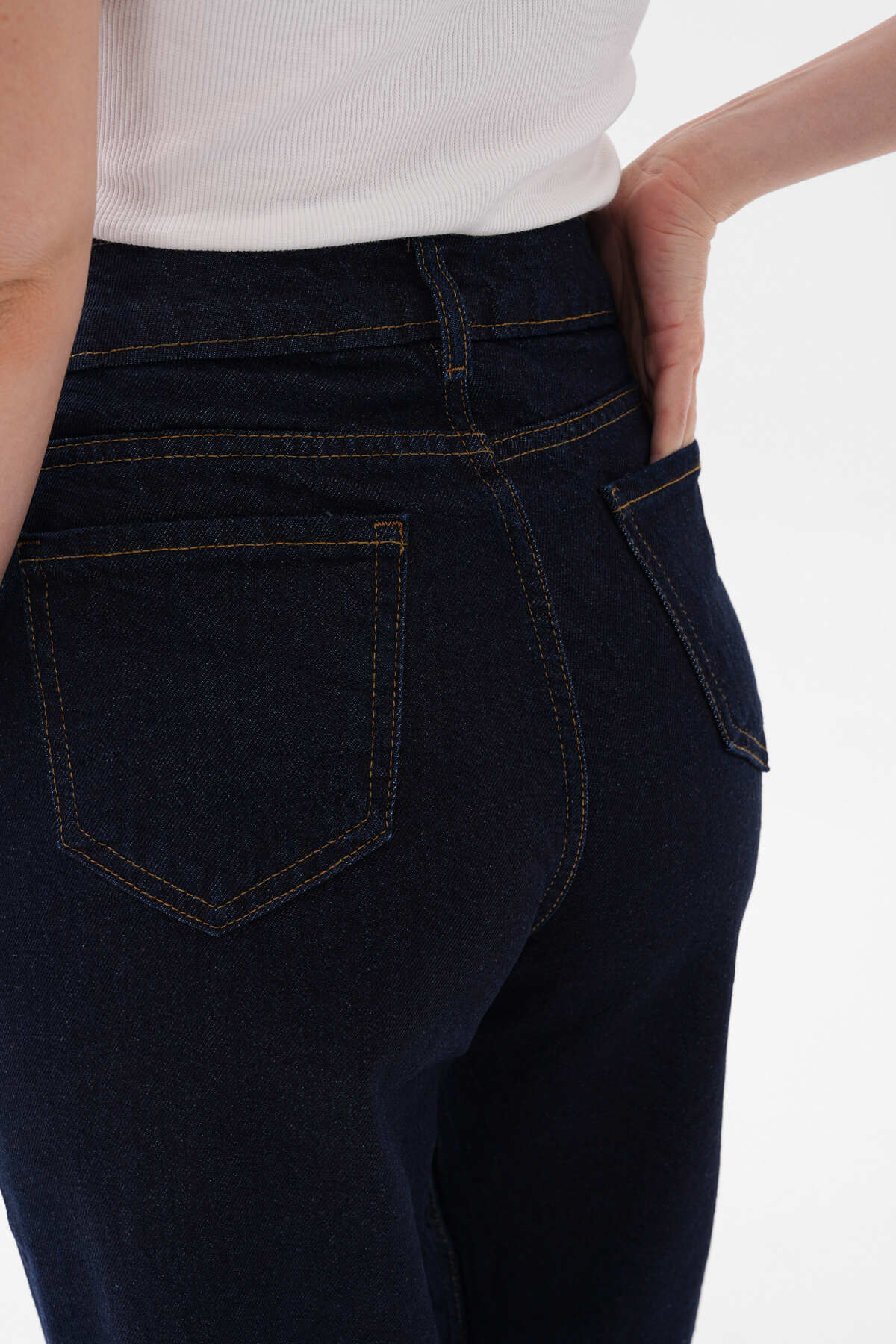 Renk: Mavi | Düz Paça Denim Pantolon