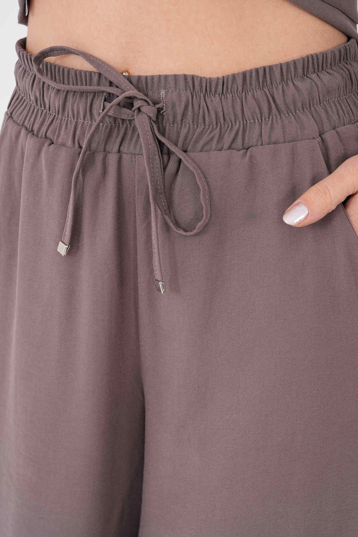 Renk: Kahverengi | Bağcık Detaylı Pantolon