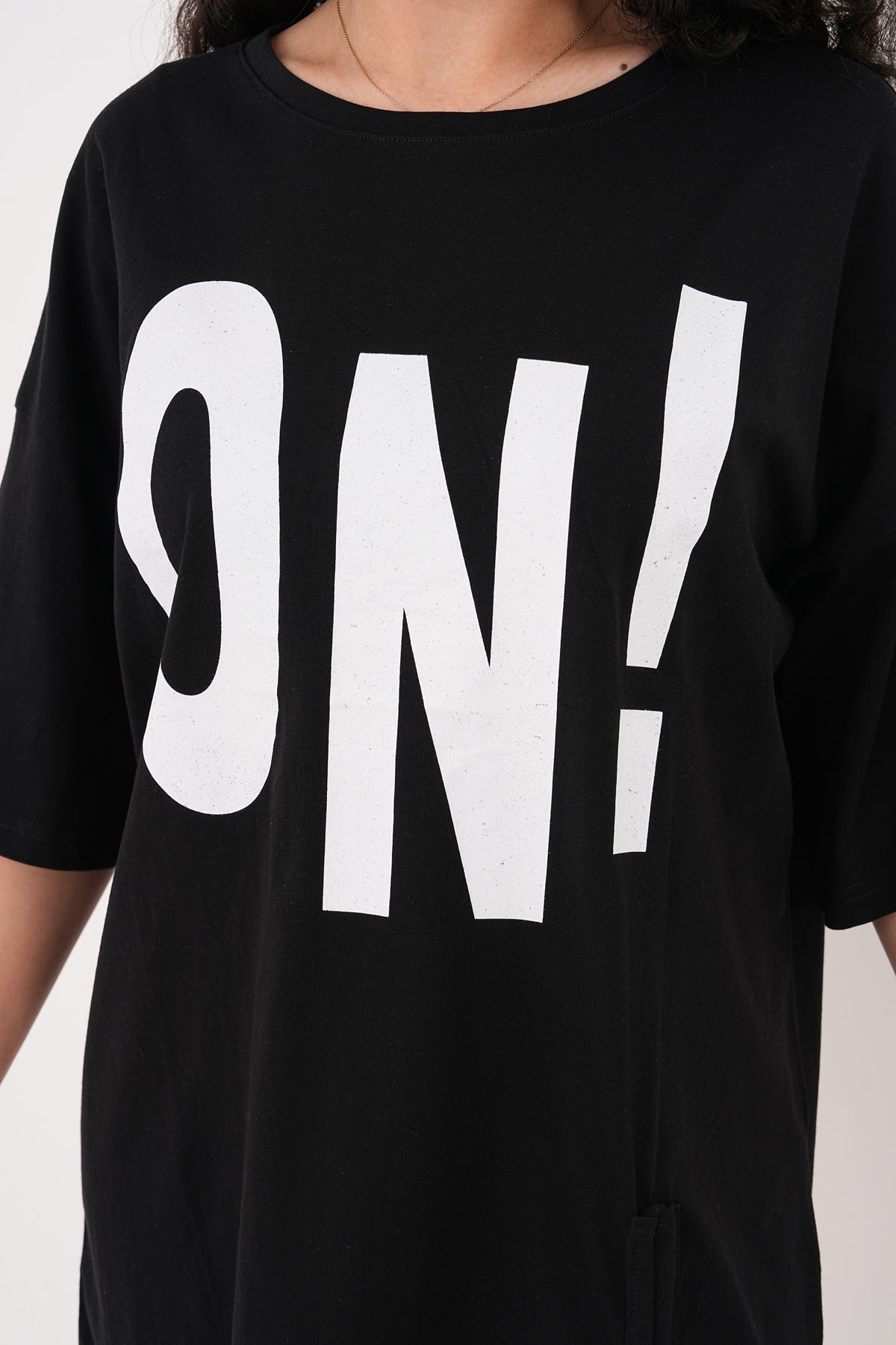 Renk: Siyah | Oversize ON! Baskılı Tshirt