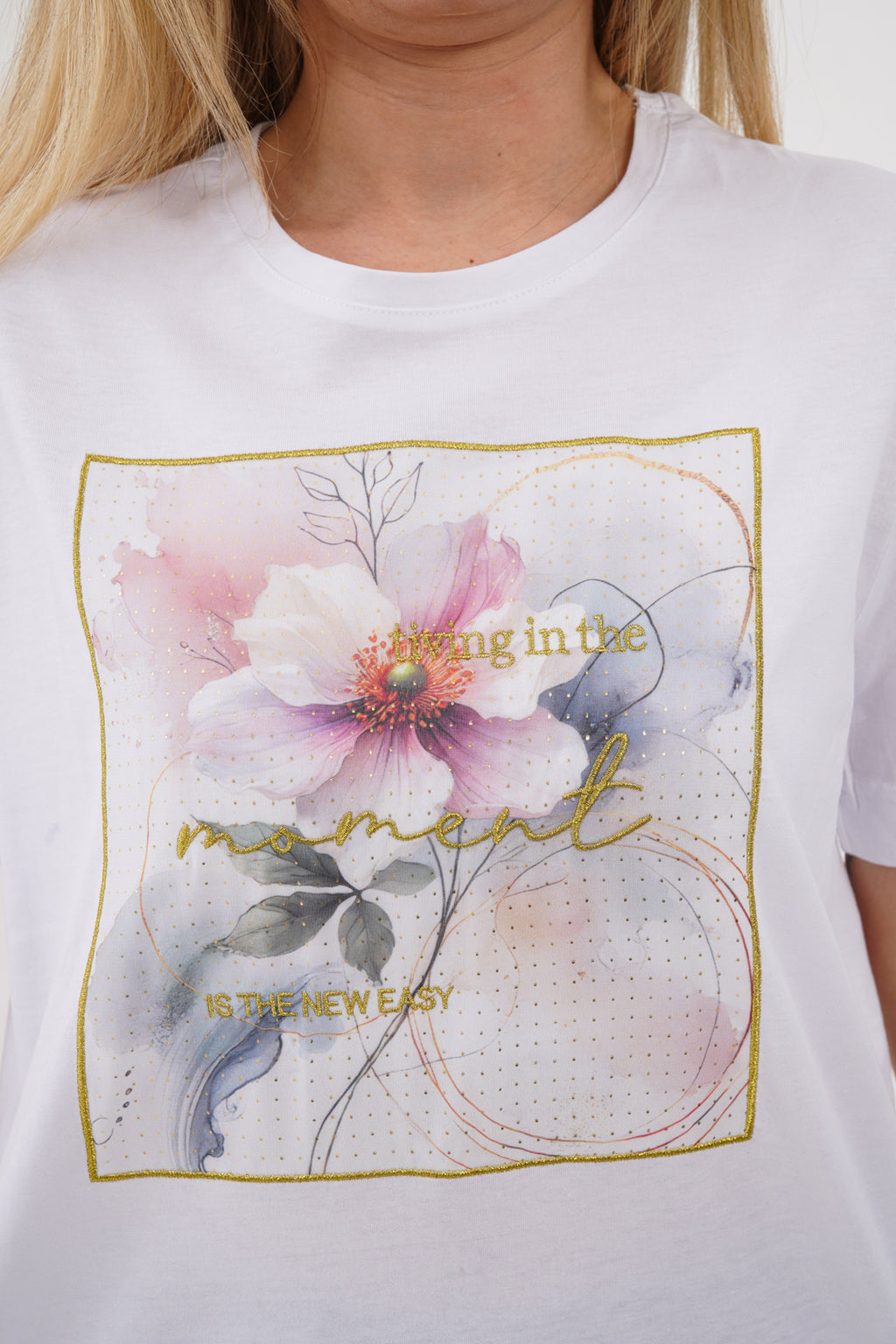 Renk: Beyaz | Tiving In The Moment Tshirt